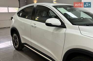 Позашляховик / Кросовер Honda M-NV 2024 в 