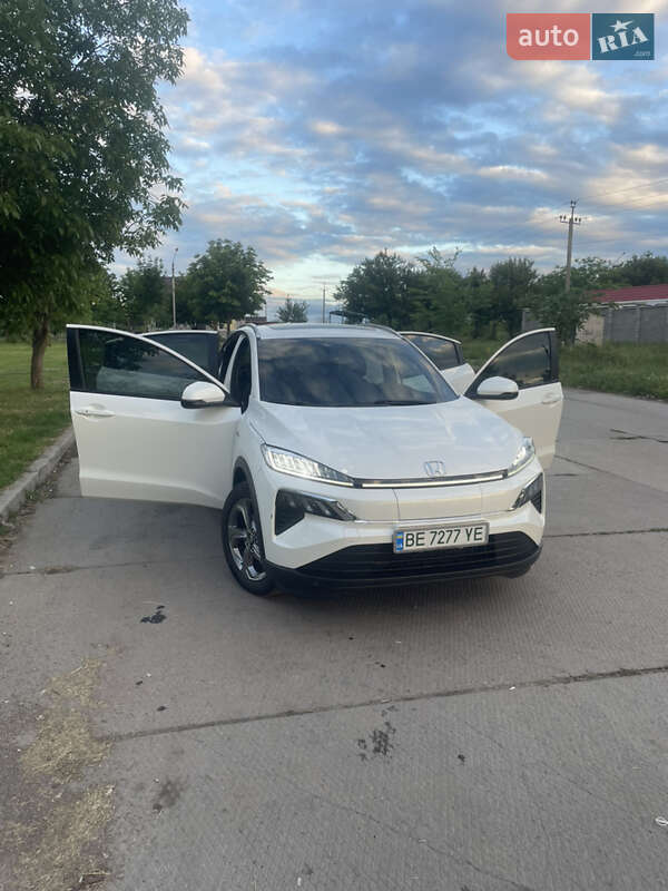 Внедорожник / Кроссовер Honda M-NV 2021 в Первомайске