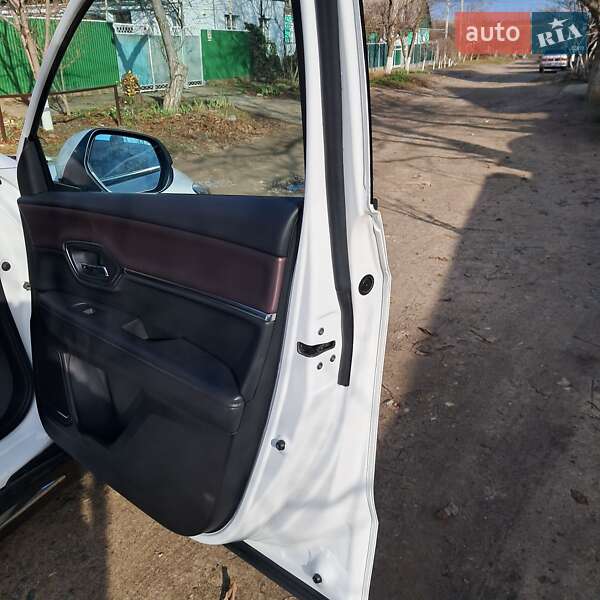 Внедорожник / Кроссовер Honda M-NV 2022 в Рени