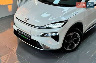 Позашляховик / Кросовер Honda M-NV 2024 в 