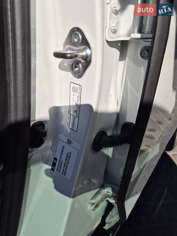 Позашляховик / Кросовер Honda M-NV 2022 в Кам'янському