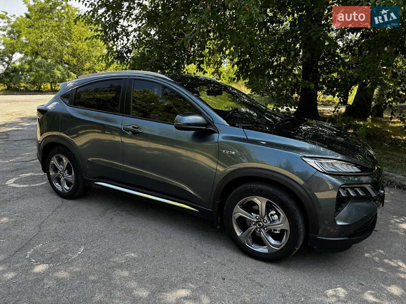 Позашляховик / Кросовер Honda M-NV 2021 в 