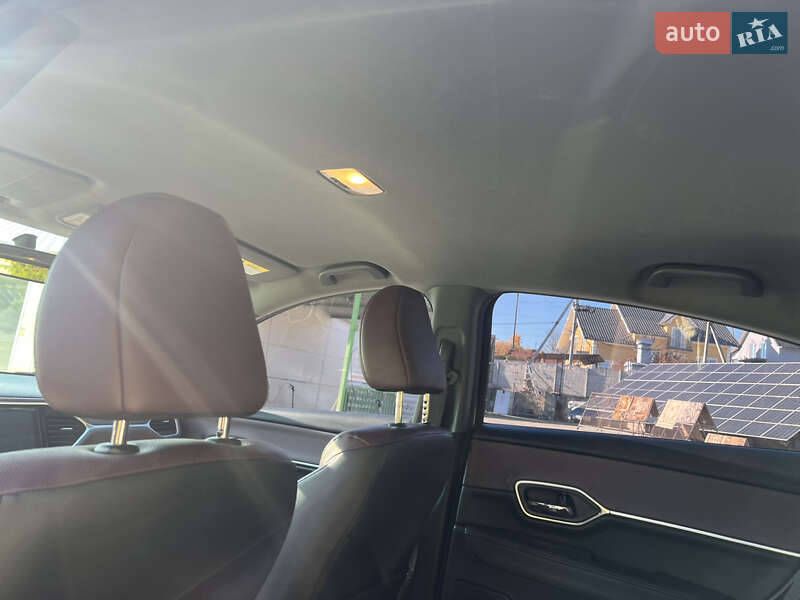 Позашляховик / Кросовер Honda M-NV 2021 в Кіцмані