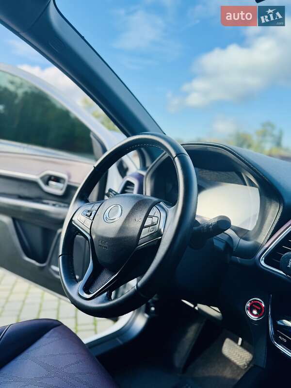 Позашляховик / Кросовер Honda M-NV 2022 в Одесі фото 13 Позашляховик / Кросовер Honda M-NV 2022 в Одесі