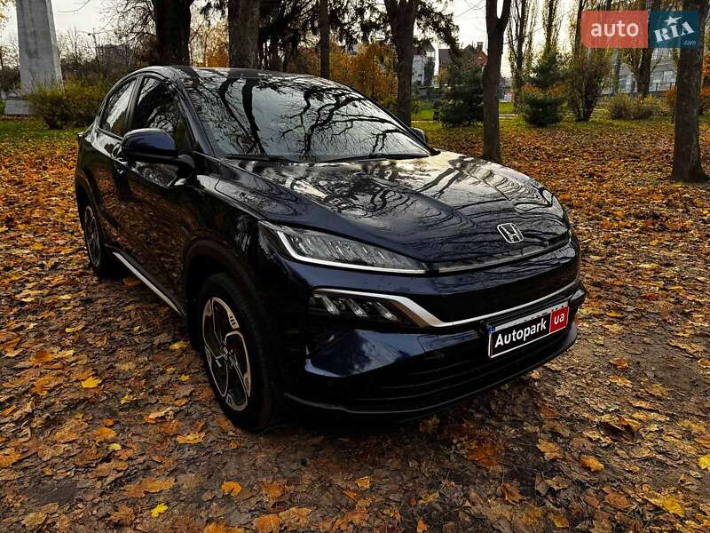 Внедорожник / Кроссовер Honda M-NV 2024 в Киеве