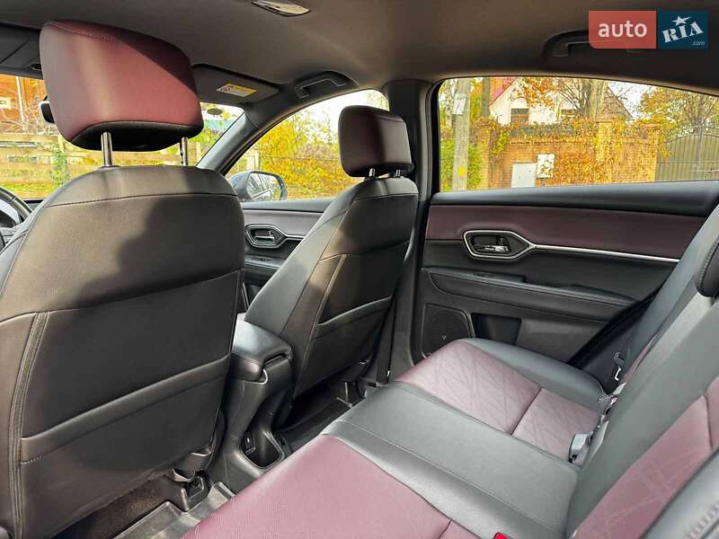 Внедорожник / Кроссовер Honda M-NV 2024 в Киеве