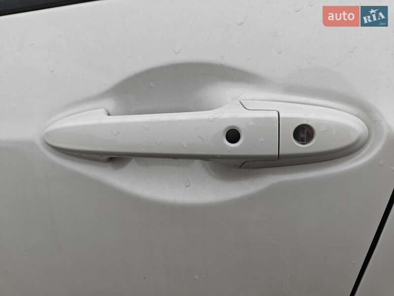 Внедорожник / Кроссовер Honda M-NV 2023 в Киеве