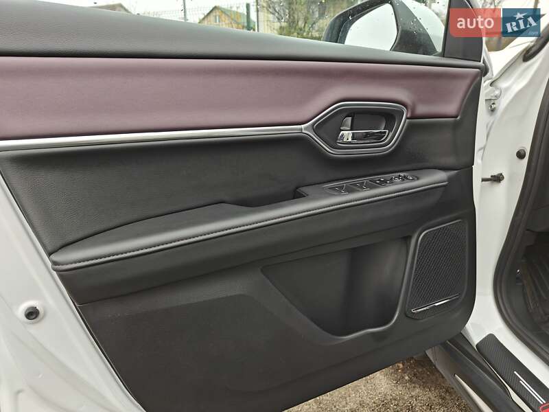 Внедорожник / Кроссовер Honda M-NV 2023 в Киеве