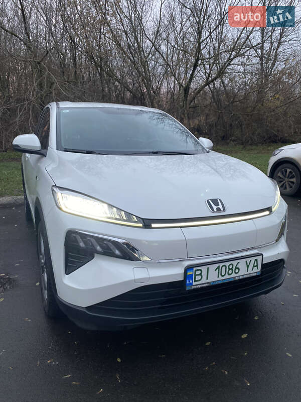 Внедорожник / Кроссовер Honda M-NV 2023 в Полтаве