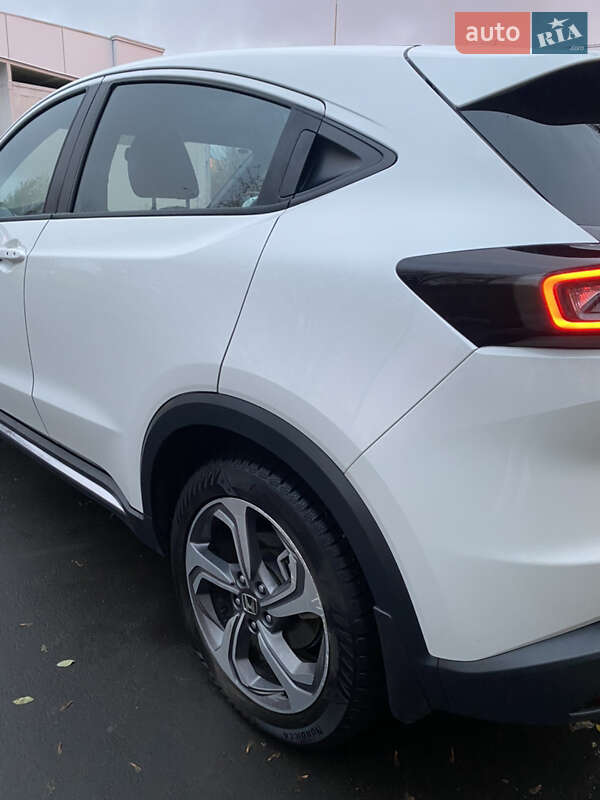 Внедорожник / Кроссовер Honda M-NV 2023 в Полтаве