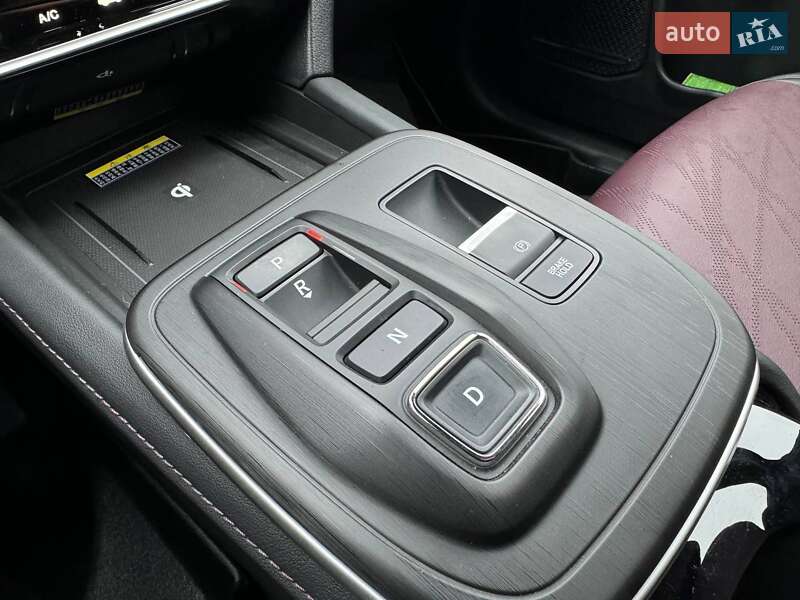 Позашляховик / Кросовер Honda M-NV 2024 в Києві