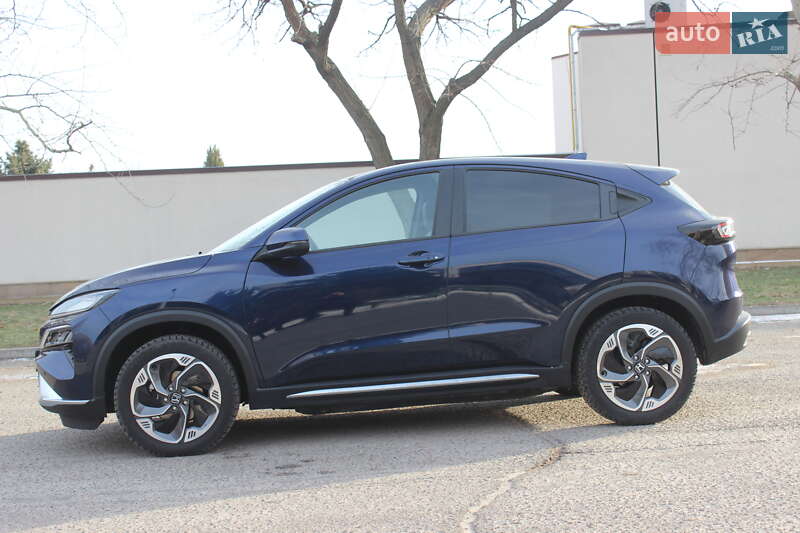 Внедорожник / Кроссовер Honda M-NV 2024 в Днепре