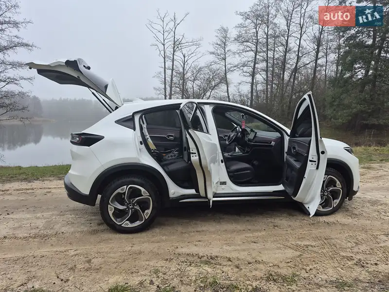 Honda M-NV 2024 VIN LVHDH2869R5000506 фото оголошення 9 з 34