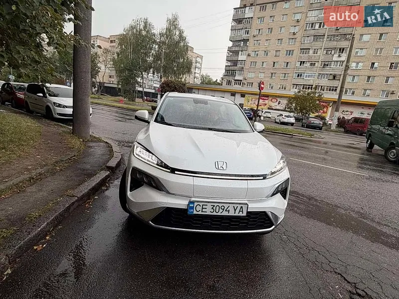 Honda M-NV