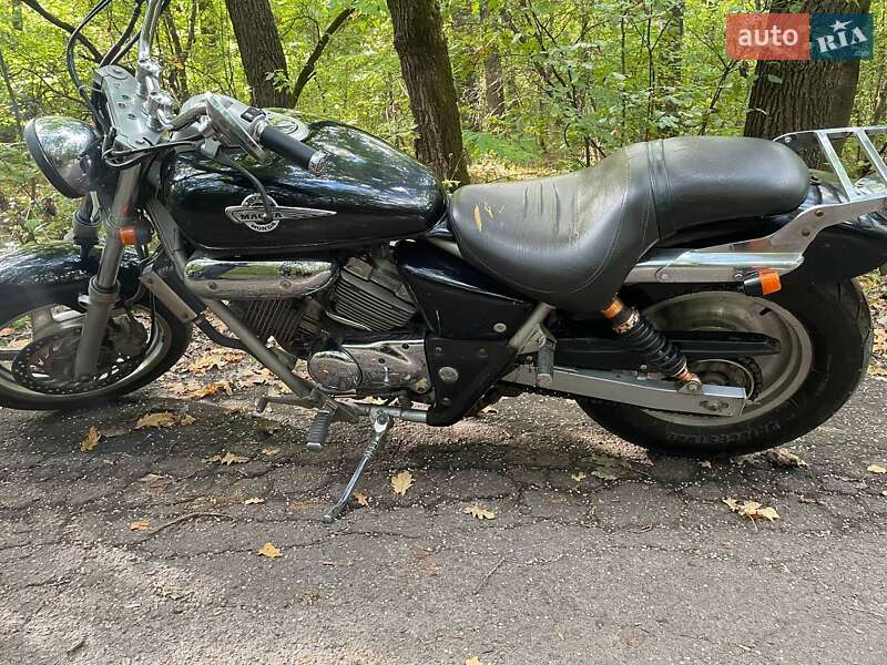 Боббер Honda Magna 250 2003 в Новомосковске