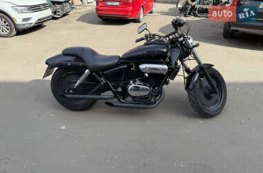 Мотоцикл Классик Honda Magna 250 2003 в Киеве