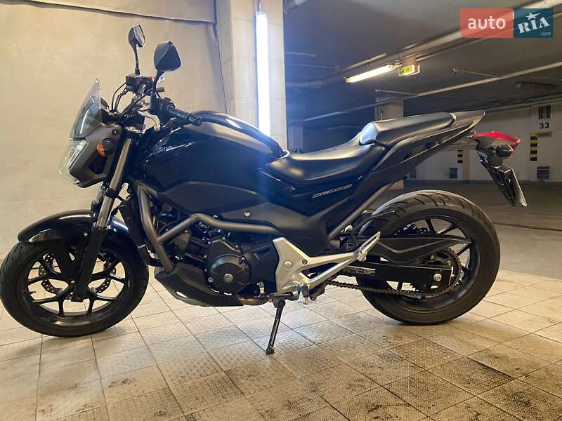 Мотоцикл Туризм Honda NC 700S 2014 в Киеве