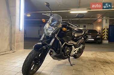 Мотоцикл Туризм Honda NC 700S 2014 в 