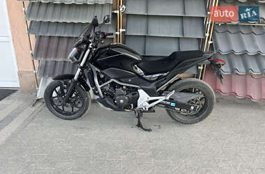 Вантажні моторолери, мотоцикли, скутери, мопеди Honda NC 700S 2014 в Ужгороді