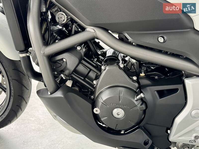 Мотоцикл Без обтекателей (Naked bike) Honda NC 700S 2012 в Хмельницком