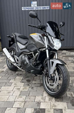 Мотоцикл Без обтекателей (Naked bike) Honda NC 700S 2012 в Днепре