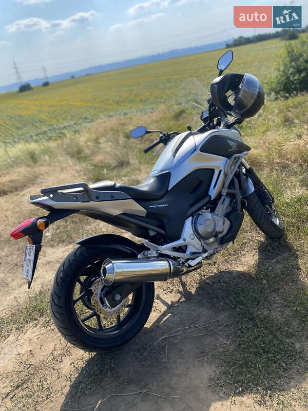 Мотоцикл Спорт-туризм Honda NC 700X 2014 в Днепре