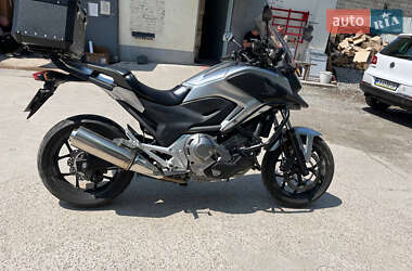 Мотоцикл Многоцелевой (All-round) Honda NC 700X 2014 в 