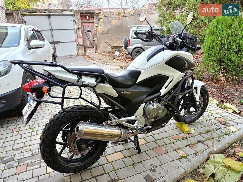 Мотоцикл Спорт-туризм Honda NC 700X 2012 в Одесі фото 7 Мотоцикл Спорт-туризм Honda NC 700X 2012 в Одесі