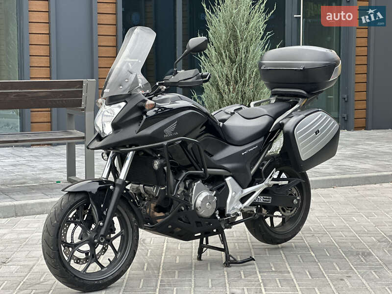 Honda NC 700XA 2012