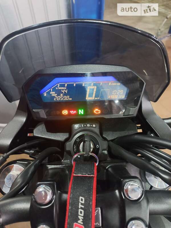 Мотоцикл Без обтекателей (Naked bike) Honda NC 750S 2017 в Кривом Роге фото 22 Мотоцикл Без обтекателей (Naked bike) Honda NC 750S 2017 в Кривом Роге