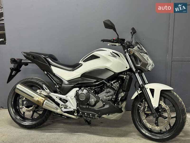 Honda NC 750S 2015