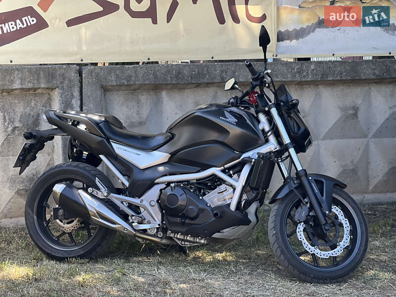 Мотоцикл Спорт-туризм Honda NC 750S 2016 в Кропивницком фото 5 Мотоцикл Спорт-туризм Honda NC 750S 2016 в Кропивницком