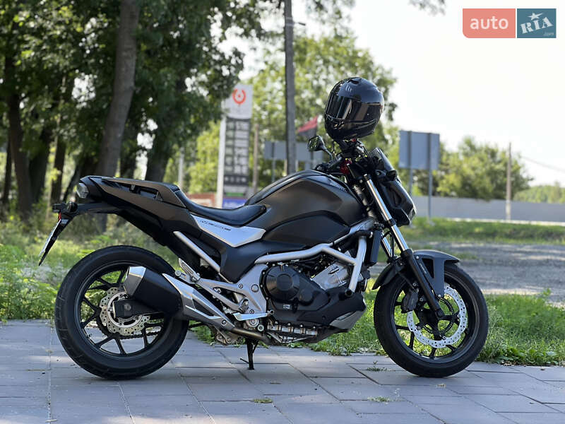 Мотоцикл Спорт-туризм Honda NC 750S 2016 в Кропивницком фото 16 Мотоцикл Спорт-туризм Honda NC 750S 2016 в Кропивницком