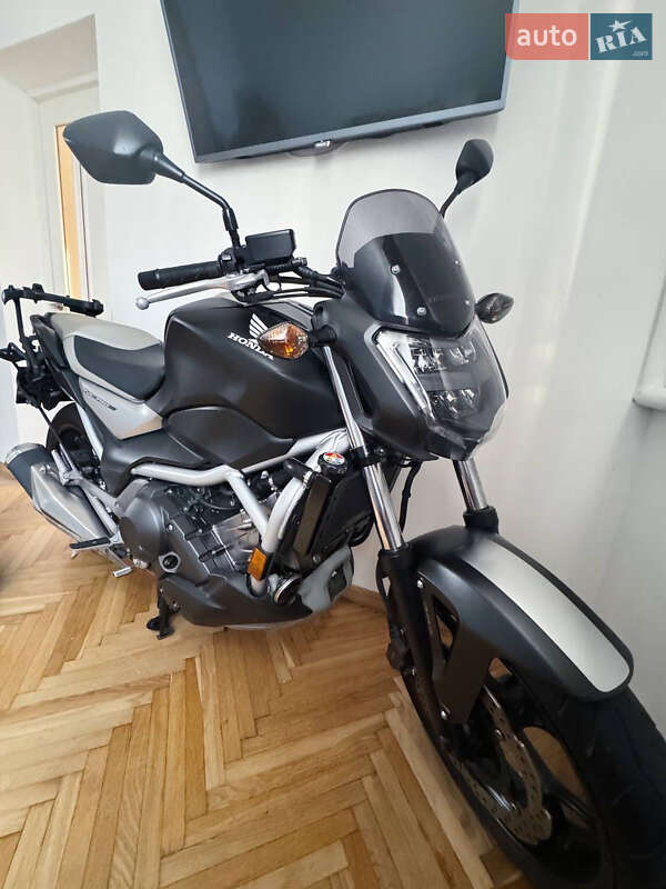 Мотоцикл Спорт-туризм Honda NC 750SD 2017 в Буську