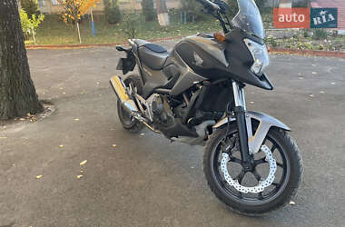 Мотоцикл Спорт-туризм Honda NC 750X 2014 в Тиврову