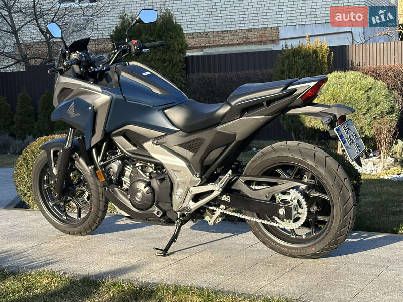Мотоцикл Спорт-туризм Honda NC 750X 2023 в Ровно