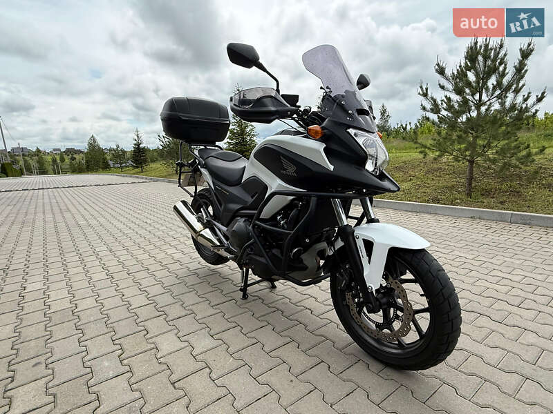 Мотоцикл Многоцелевой (All-round) Honda NC 750X 2016 в Ровно