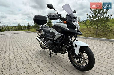 Мотоцикл Многоцелевой (All-round) Honda NC 750X 2016 в 