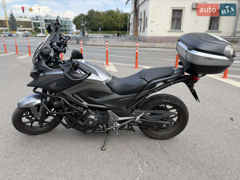 Мотоцикл Спорт-туризм Honda NC 750X 2014 в Киеве