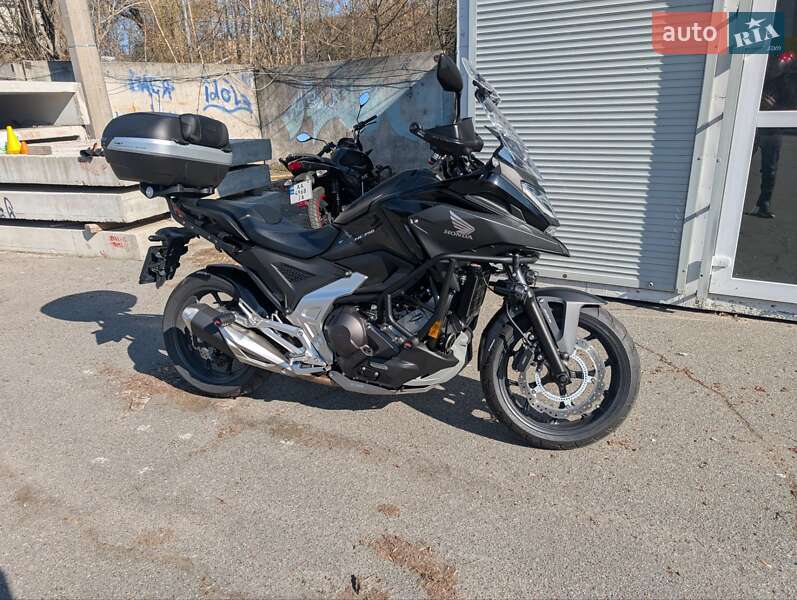 Мотоцикл Кросс Honda NC 750X 2023 в Киеве