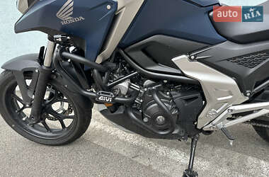 Мотоцикл Спорт-туризм Honda NC 750X 2024 в 