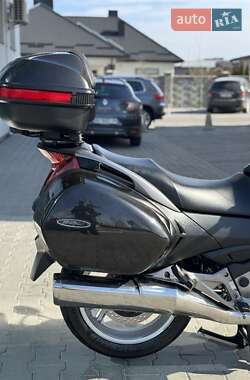 Мотоцикл Спорт-туризм Honda NT 700V 2006 в 