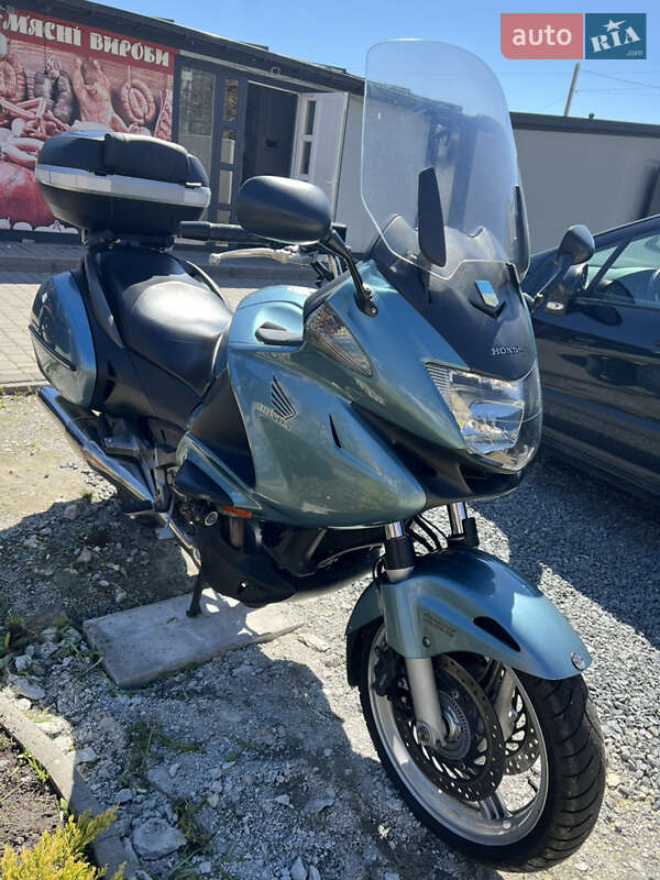 Мотоцикл Спорт-туризм Honda NT 700V 2007 в 