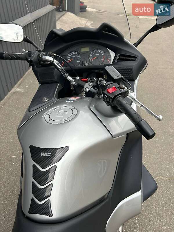 Мотоцикл Туризм Honda NT 700V 2011 в Чернигове
