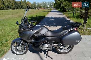 Мотоцикл Спорт-туризм Honda NT 700V 2006 в 