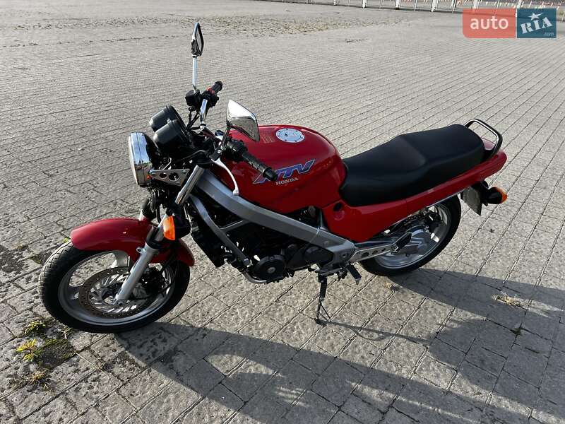 Мотоцикл Без обтекателей (Naked bike) Honda NTV 650 (Revere) 1995 в Львове