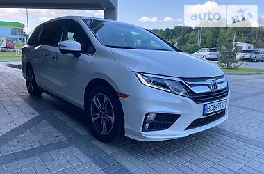 Минивэн Honda Odyssey 2018 в Львове