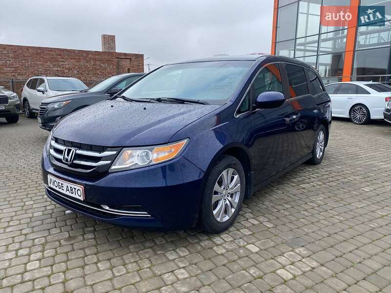 Мінівен Honda Odyssey 2016 в Львові