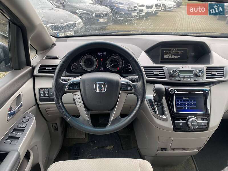 Мінівен Honda Odyssey 2016 в Львові