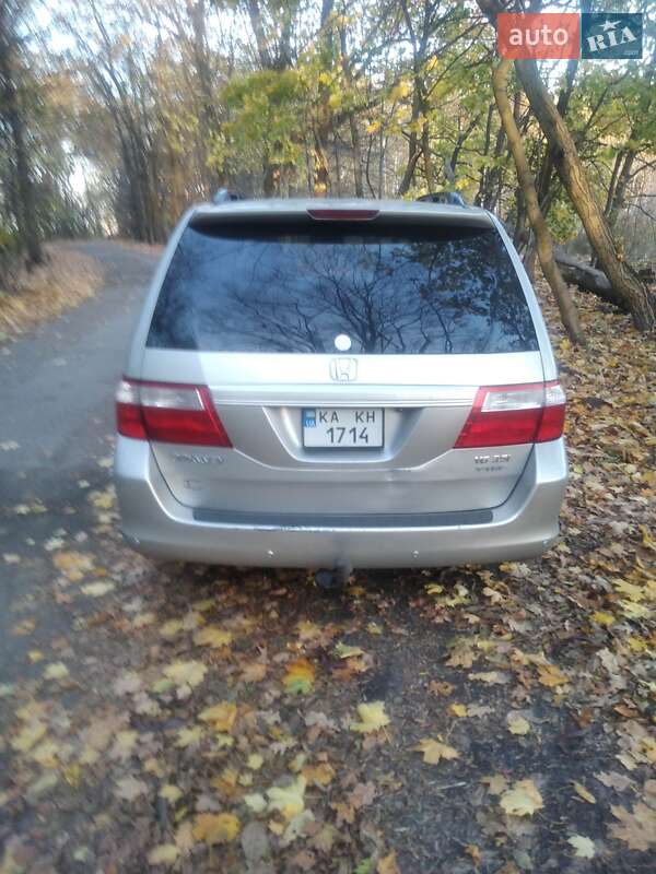 Минивэн Honda Odyssey 2006 в Киеве